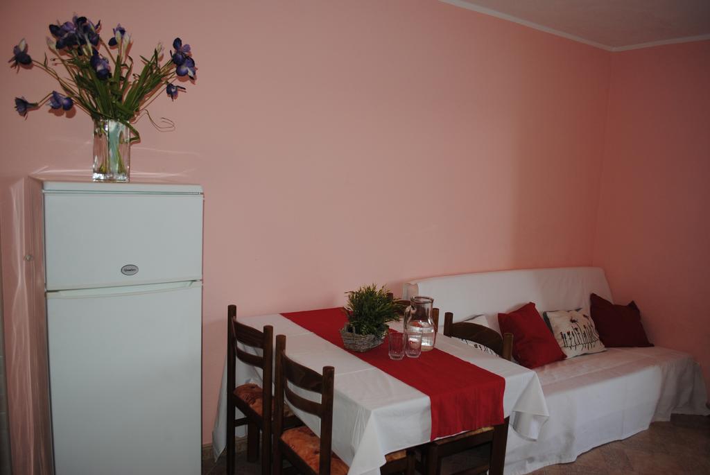 Apartment Mime Mimice Exterior foto